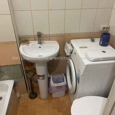 Продам квартиру, Валерия Романовского ул. , 1  ком., 20 м², косметический ремонт 