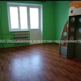 Продам квартиру, Кричевского ул. , 2  ком., 76 м², косметический ремонт