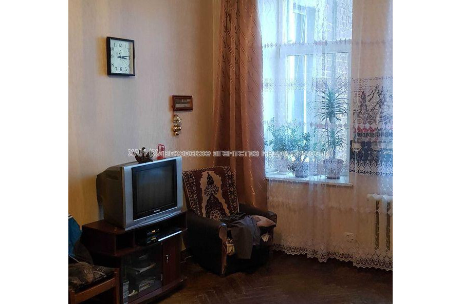 Продам квартиру, Классический пер. , 2  ком., 50 м², советский ремонт 