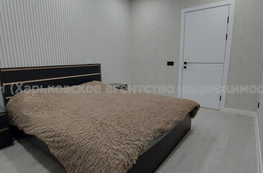 Продам квартиру, Мира ул. , 3  ком., 77 м², авторский дизайн 