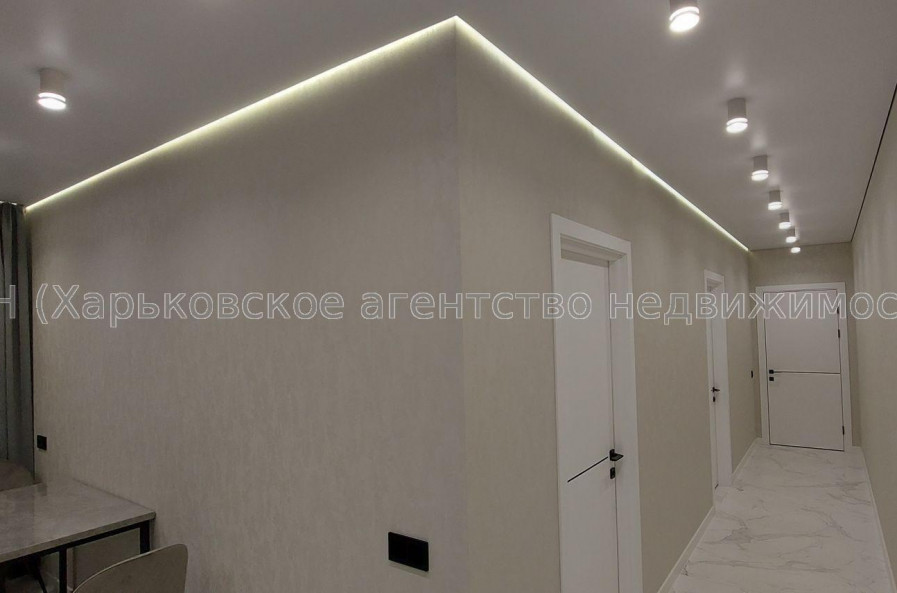 Продам квартиру, Мира ул. , 3  ком., 77 м², авторский дизайн 