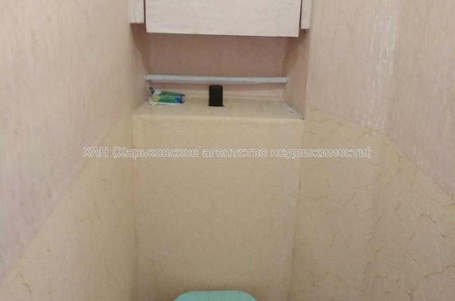 Здам квартиру, Валентиновская ул. , 2 кім., 45 м², советский ремонт 