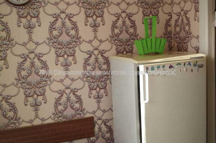 Здам квартиру, Валентиновская ул. , 2 кім., 45 м², советский ремонт 