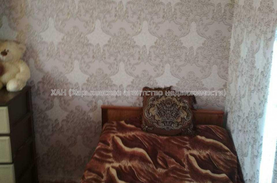 Здам квартиру, Валентиновская ул. , 2 кім., 45 м², советский ремонт 