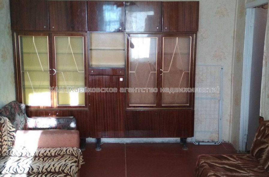 Здам квартиру, Валентиновская ул. , 2 кім., 45 м², советский ремонт 