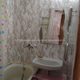 Здам квартиру, Валентиновская ул. , 2 кім., 45 м², советский ремонт 