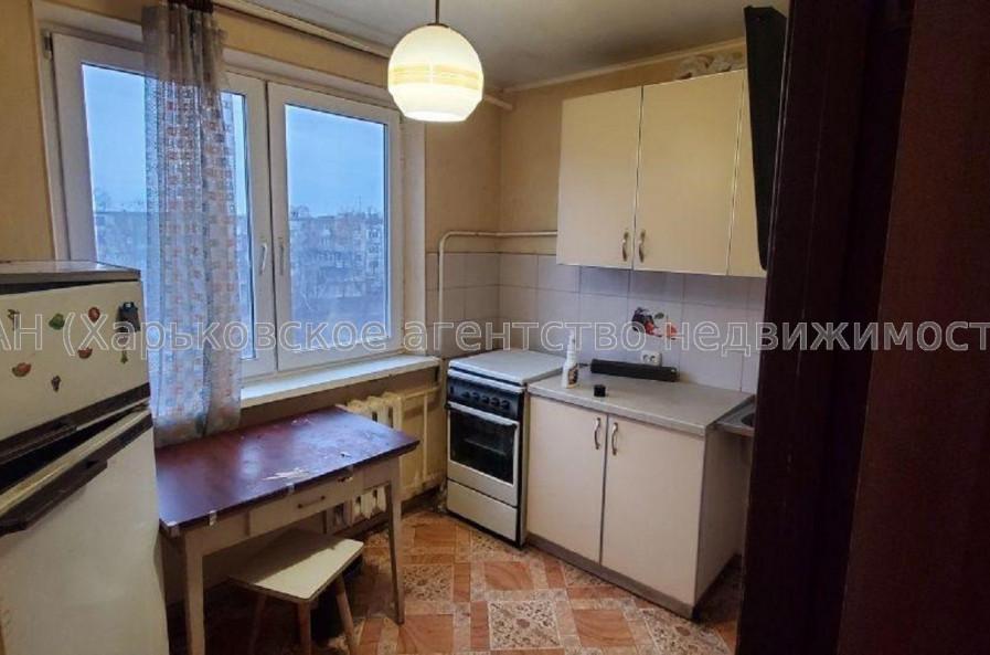 Сдам квартиру, Науки просп. , 2  ком., 40 м², косметический ремонт 