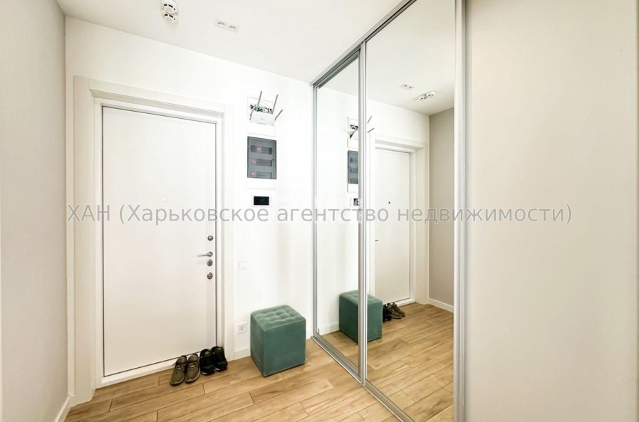 Продам квартиру, Профессорская ул. , 3 кім., 100 м², авторский дизайн 