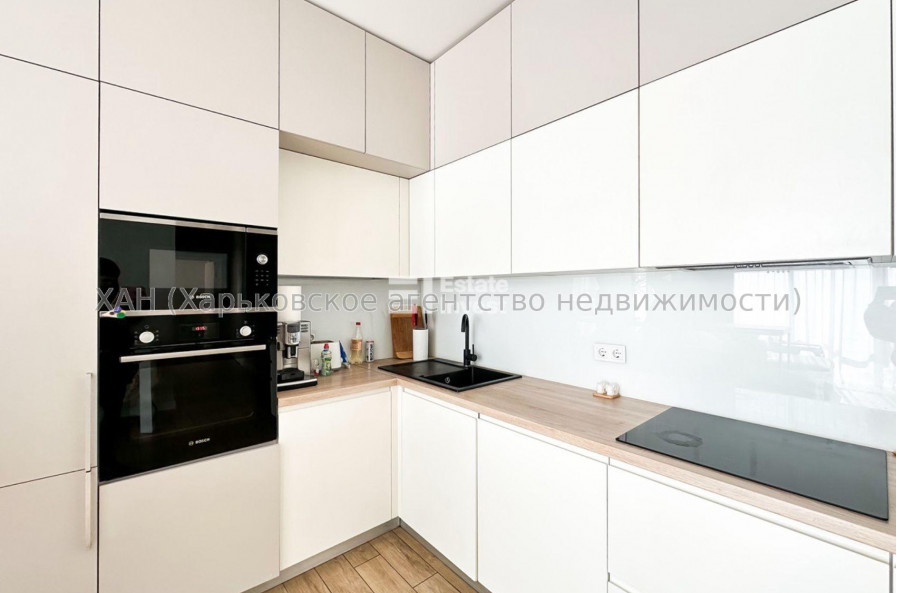 Продам квартиру, Профессорская ул. , 3 кім., 100 м², авторский дизайн 