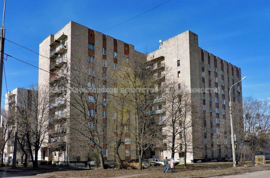 Продам квартиру, Юбилейный просп. , 1 кім., 17 м², косметический ремонт 