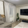 Продам квартиру, Льва Ландау просп. , 2  ком., 55 м², капитальный ремонт 