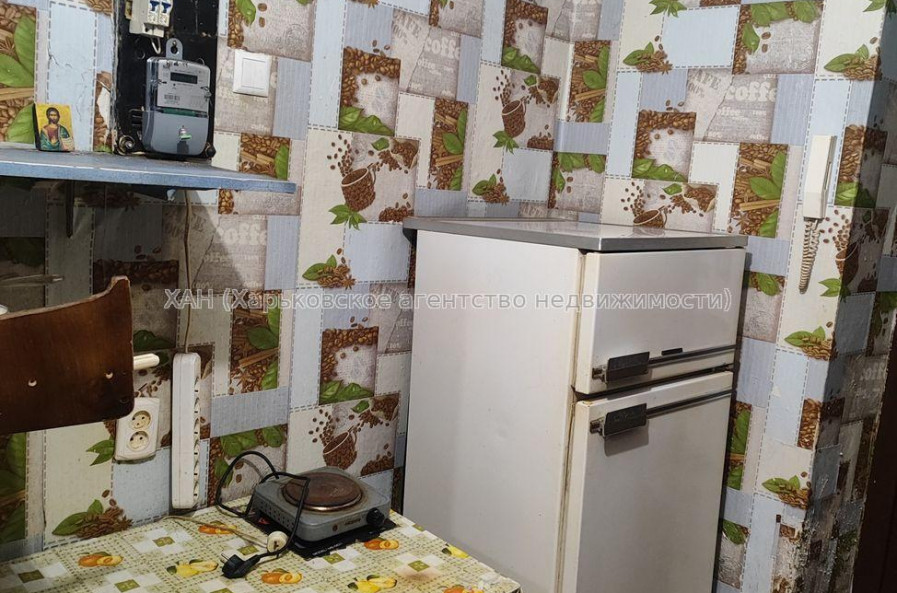 Продам квартиру, Зерновой пер. , 1  ком., 22 м², советский ремонт 