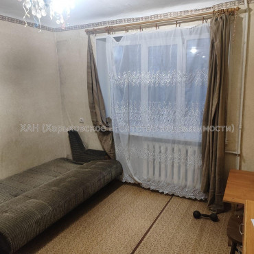 Продам квартиру, Зерновой пер. , 1 кім., 22 м², советский ремонт 