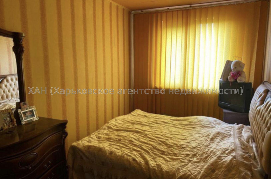 Продам квартиру, Амосова ул. , 3  ком., 75 м², евроремонт 