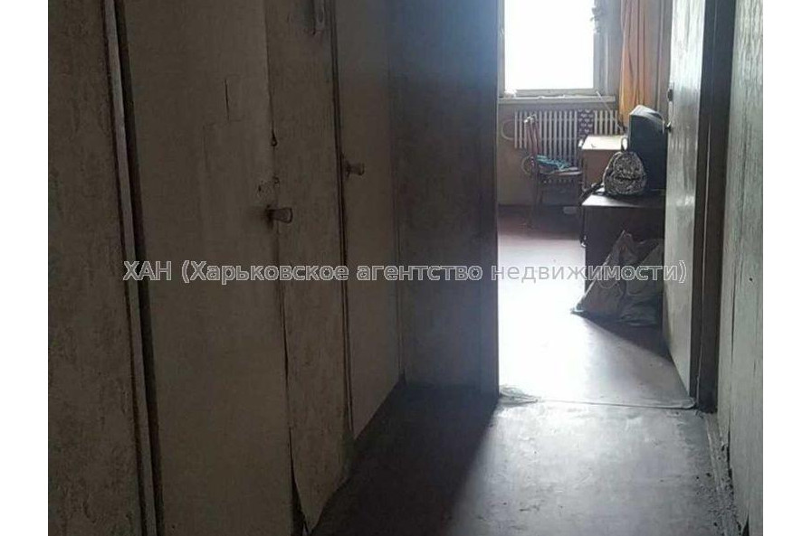 Продам квартиру, Владислава Зубенко ул. , 3  ком., 72.50 м², без ремонта 