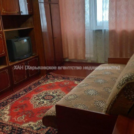 Продам квартиру, Ахсарова Энвера ул. , 1  ком., 33 м², косметический ремонт