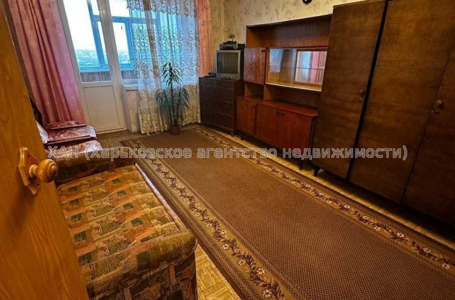 Продам квартиру, Достоевского ул. , 1  ком., 35 м², советский ремонт 