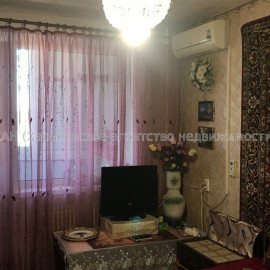 Продам квартиру, Свинаренко Петра ул. , 1  ком., 28 м², косметический ремонт