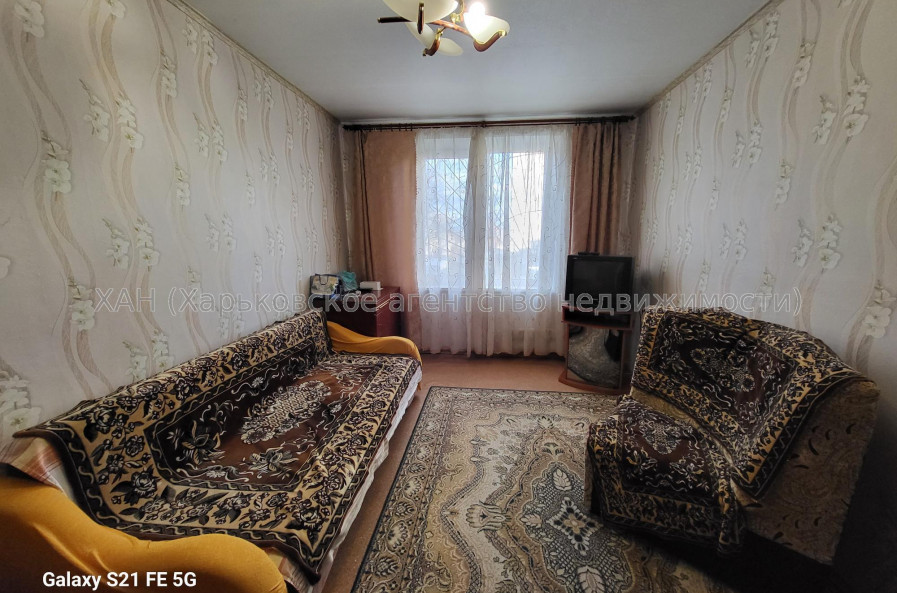 Продам квартиру, Юбилейный просп. , 3 кім., 64 м², косметический ремонт 