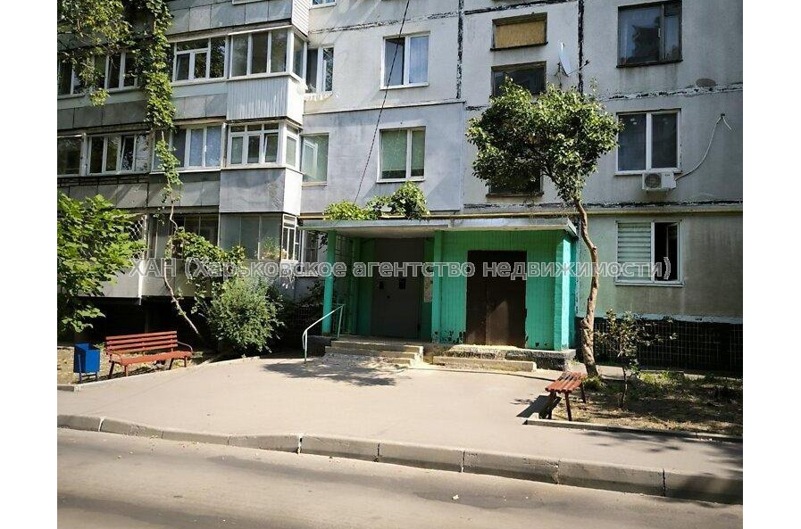 Продам квартиру, Европейская ул. , 1  ком., 32.70 м², советский ремонт 