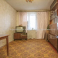 Продам квартиру, Тракторостроителей просп. , 3 кім., 64.80 м², косметический ремонт 