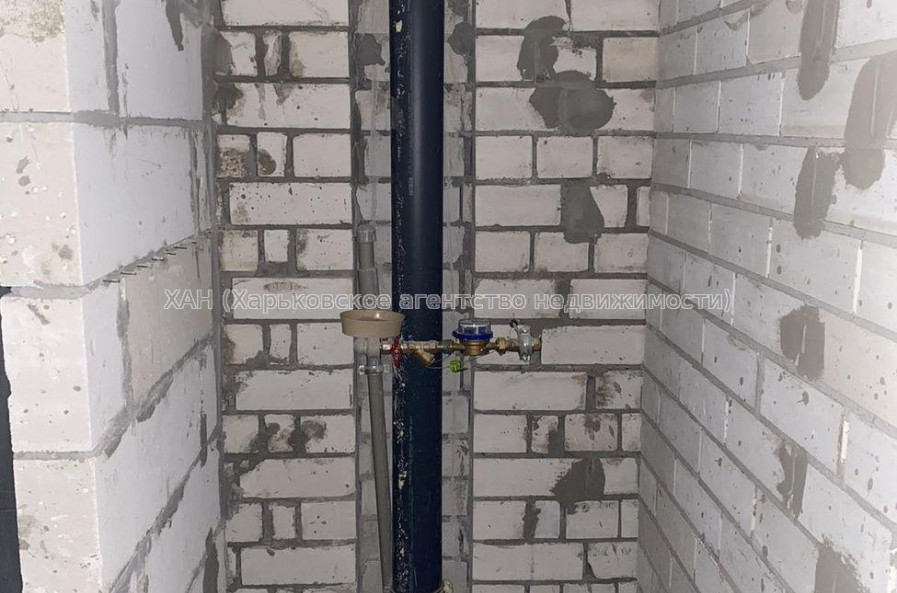 Продам квартиру, Шевченковский пер. , 1  ком., 24.50 м², без внутренних работ 