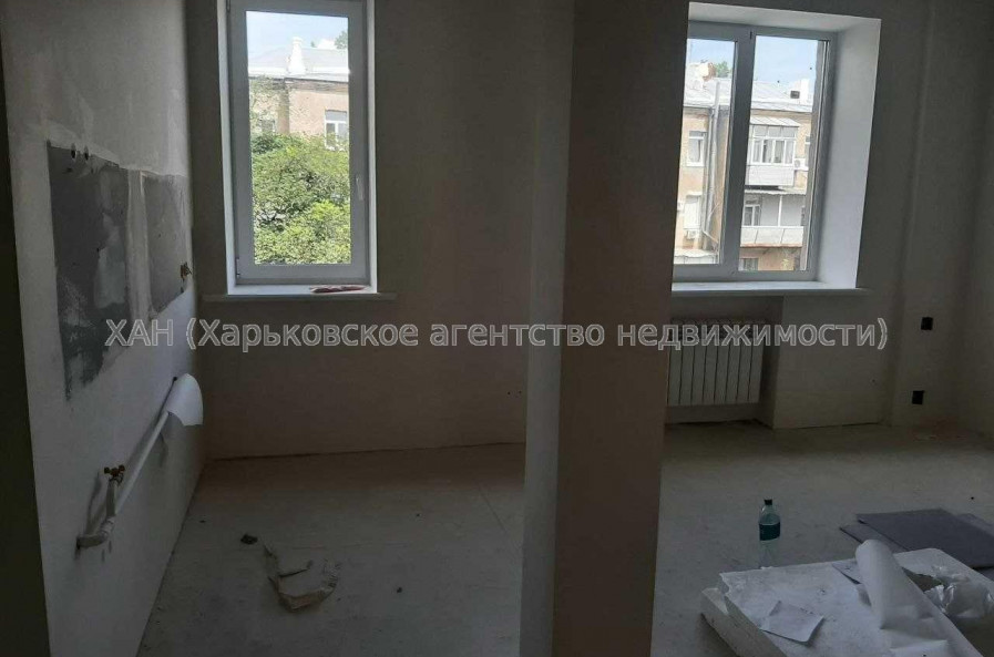 Продам квартиру, Григория Сковороды ул. , 3 кім., 64 м², без отделочных работ 