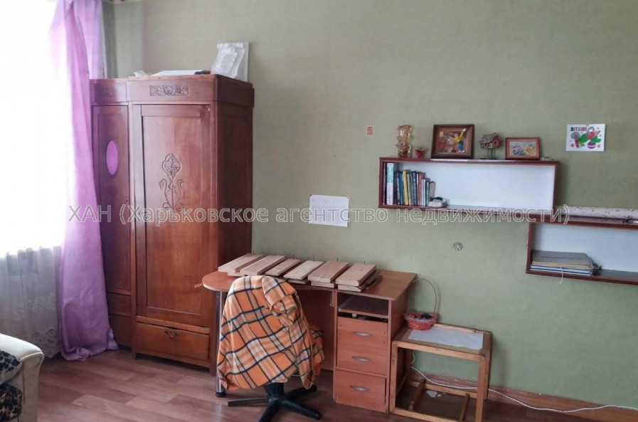 Продам квартиру, Навчальная ул. , 3  ком., 26 м², косметический ремонт 