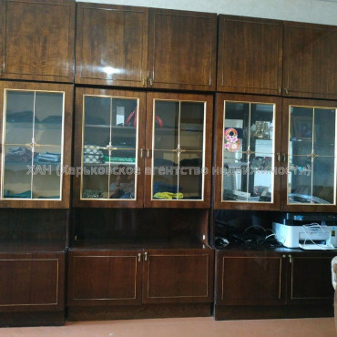 Продам квартиру, Соборности Украины ул. , 1 кім., 38 м², косметический ремонт 