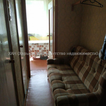 Продам квартиру, Соборности Украины ул. , 1 кім., 38 м², косметический ремонт 