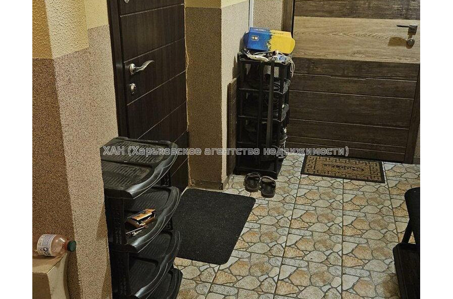 Продам квартиру, Зубарева Александра ул. , 2 кім., 52 м², капитальный ремонт 