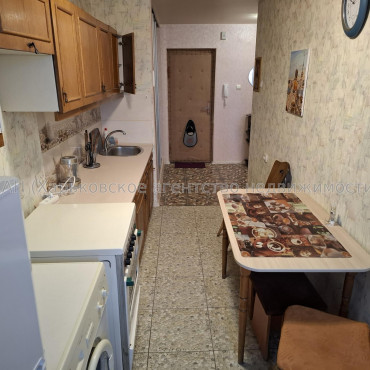 Сдам квартиру, Москалёвская ул. , 1  ком., 39 м², косметический ремонт 