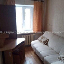 Продам квартиру, Ощепкова Андрея ул. , 1 кім., 17.90 м², косметический ремонт