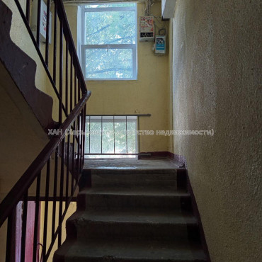 Продам квартиру, Ощепкова Андрея ул. , 1 кім., 17.90 м², косметический ремонт 