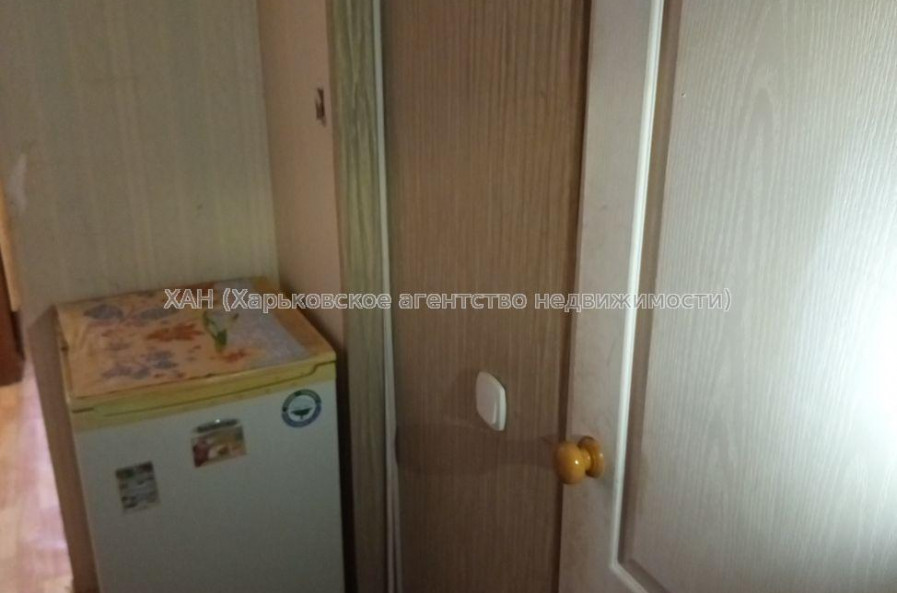 Продам квартиру, Ощепкова Андрея ул. , 1 кім., 17.90 м², косметический ремонт 