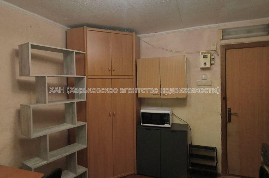 Продам квартиру, Клочковская ул. , 1  ком., 11.60 м², косметический ремонт 