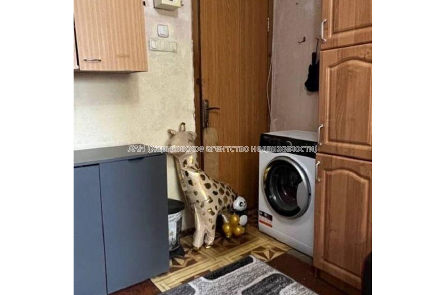 Продам квартиру, Клочковская ул. , 1 кім., 11.60 м², косметический ремонт 