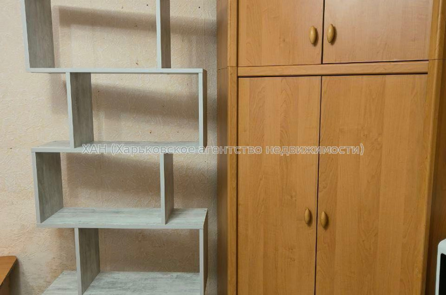 Продам квартиру, Клочковская ул. , 1  ком., 11.60 м², косметический ремонт 