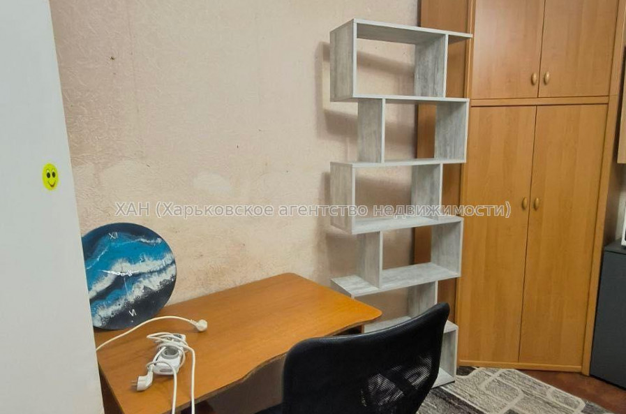 Продам квартиру, Клочковская ул. , 1  ком., 11.60 м², косметический ремонт 