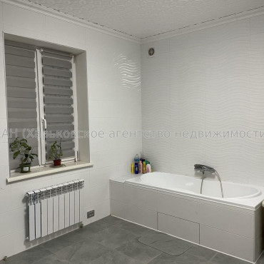 Продам дом, Тахиаташская ул. , 120 м², 8 сот., частичный ремонт 