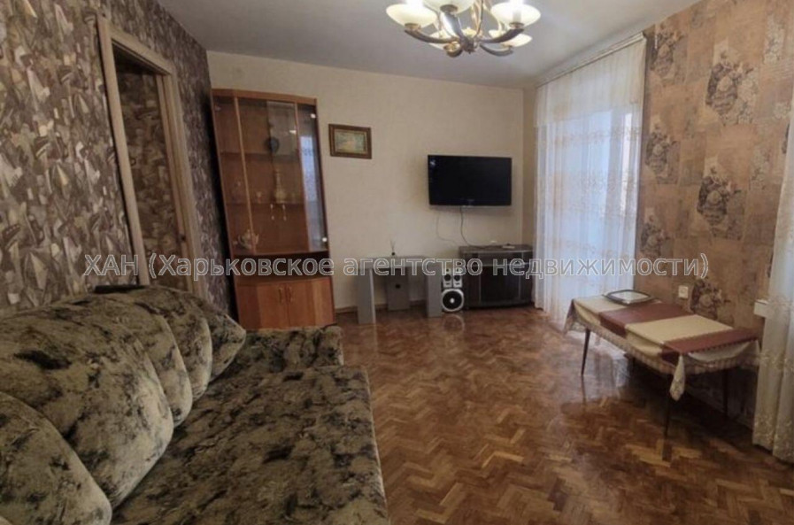 Продам квартиру, Деревянко Алексея ул. , 2  ком., 45 м², косметический ремонт 