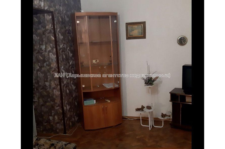 Продам квартиру, Деревянко ул. , 2  ком., 45 м², косметический ремонт 