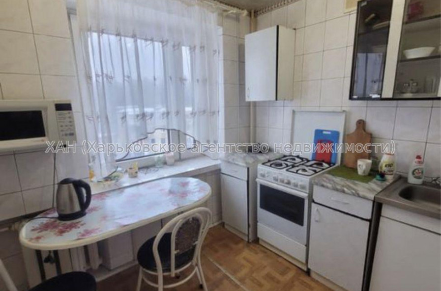 Продам квартиру, Деревянко Алексея ул. , 2  ком., 45 м², косметический ремонт 