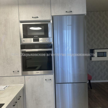 Продам квартиру, Гольдберговская ул. , 3 кім., 70 м², авторский дизайн 