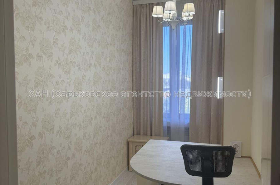 Продам квартиру, Гольдберговская ул. , 3  ком., 70 м², авторский дизайн 