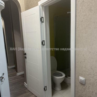 Продам квартиру, Гольдберговская ул. , 3 кім., 70 м², авторский дизайн 