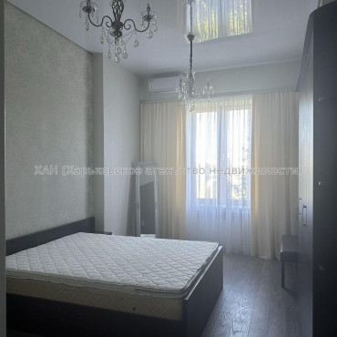 Продам квартиру, Гольдберговская ул. , 3 кім., 70 м², авторский дизайн 