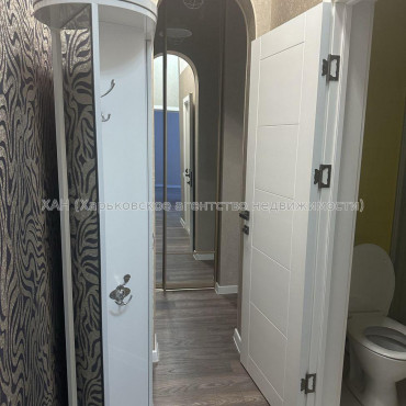 Продам квартиру, Гольдберговская ул. , 3 кім., 70 м², авторский дизайн 