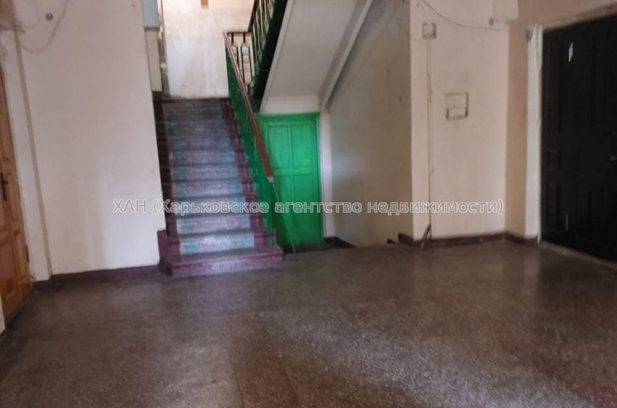 Продам квартиру, Аэрокосмический пр. , 1 кім., 21 м², капитальный ремонт 