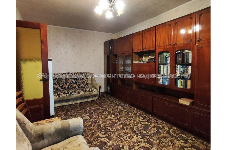 Продам квартиру, Тракторостроителей просп. , 2 кім., 54.70 м², косметический ремонт 